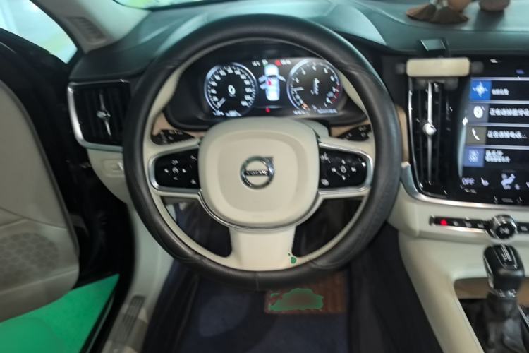 Used Volvo S90 2019 T5 Zhiya Edition Steering Wheel