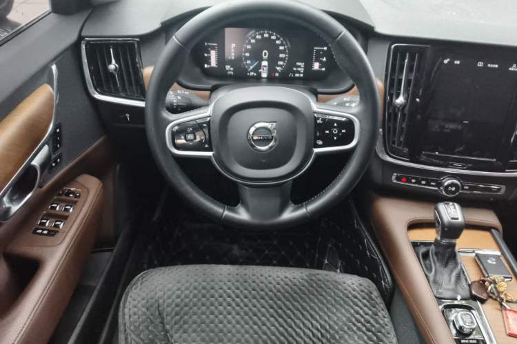 Used Volvo S90 2019 T5 Zhiyi Edition Steering Wheel