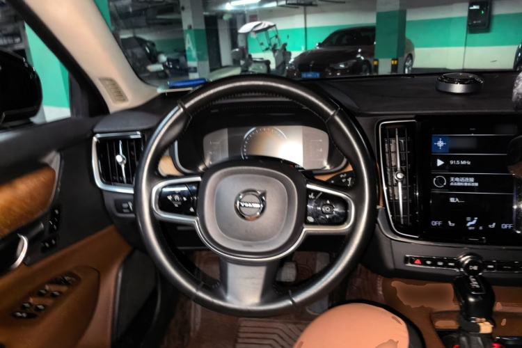 Used Volvo S90 2019 T5 Zhiyi Edition Steering Wheel