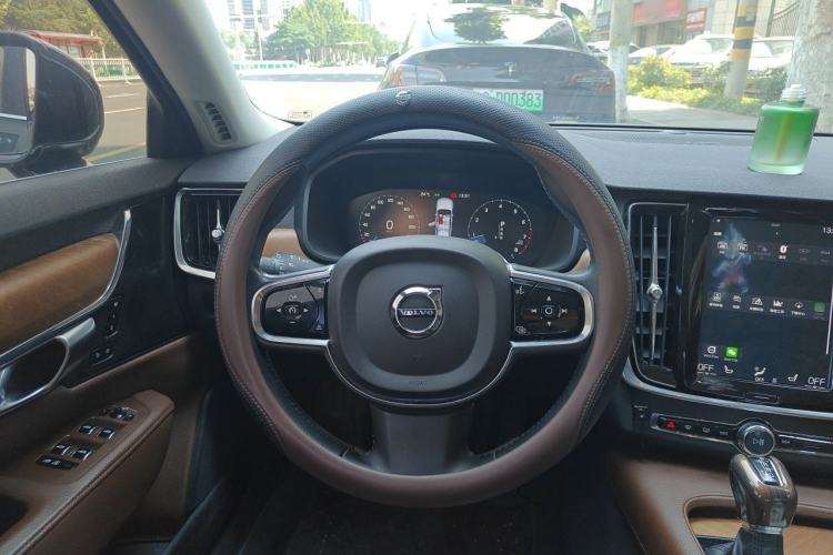 Used Volvo S90 2019 T5 Zhiyuan Edition Steering Wheel