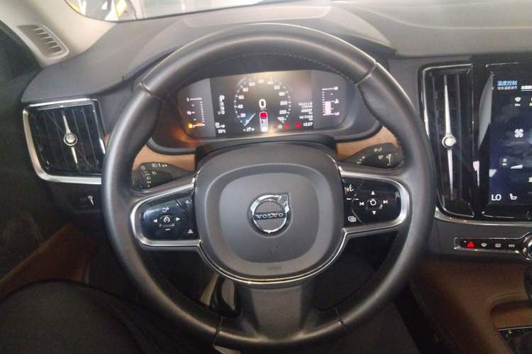 Used Volvo S90 2019 T5 Zhiyi Edition Steering Wheel