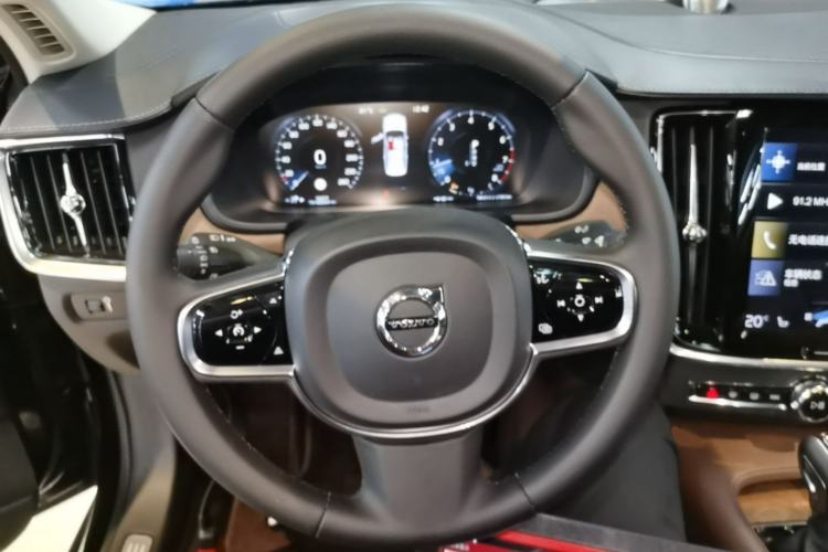 Used Volvo S90 2019 T5 Zhiya Edition Steering Wheel