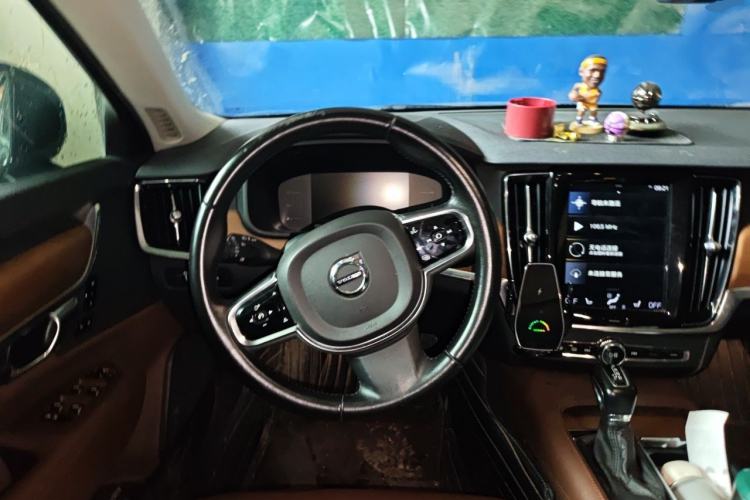Used Volvo S90 2019 T5 Zhiyi Edition Steering Wheel