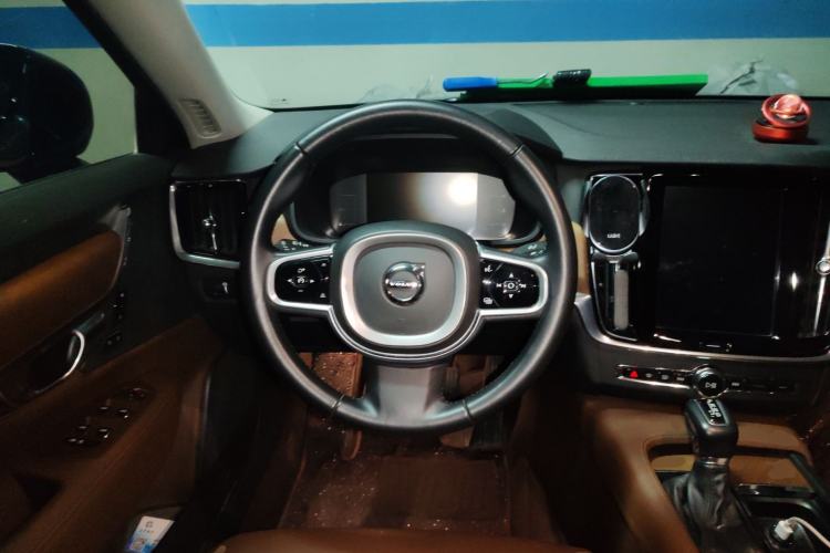 Used Volvo S90 2019 T5 Zhiyi Edition Steering Wheel