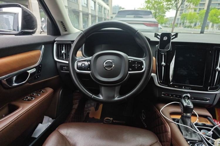 Used Volvo S90 2019 T5 Zhiyi Edition Steering Wheel