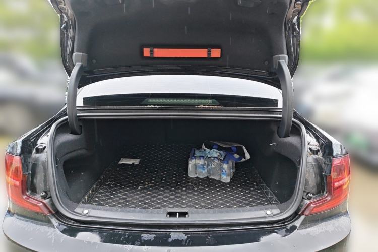 Used Volvo S90 2019 T5 Zhiyuan Edition Trunk
