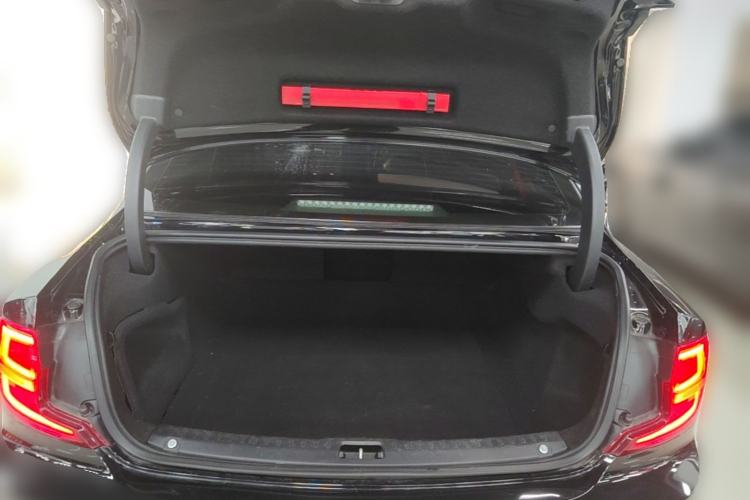 Used Volvo S90 2019 T5 Zhiyi Edition Trunk