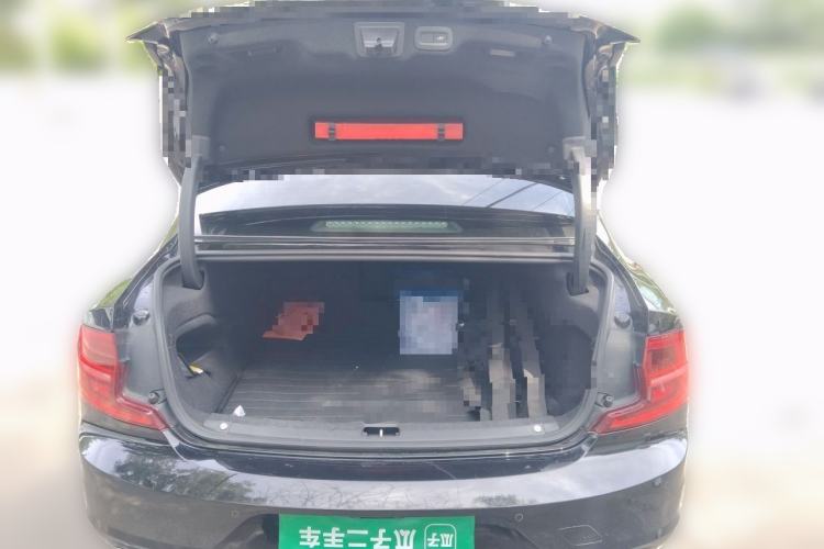 Used Volvo S90 2019 T5 Zhiyuan Edition Trunk