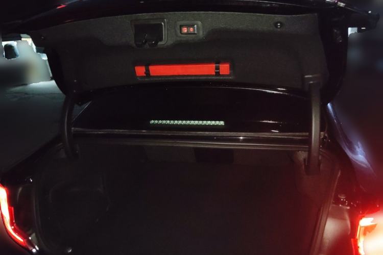 Used Volvo S90 2019 T5 Zhiyuan Edition Trunk