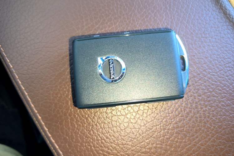 Used Volvo S90 2019 T5 Zhiyuan Edition Vehicle Key