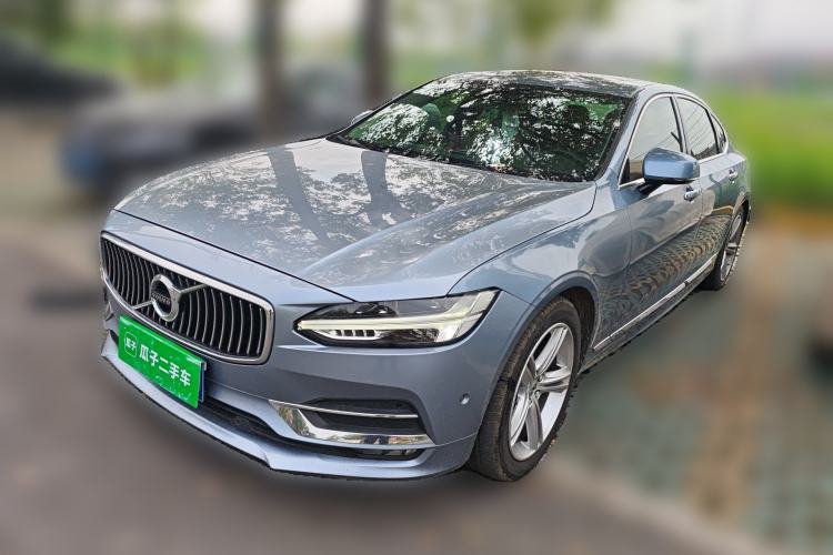 Used Volvo S90 2019 T5 Zhiyuan Edition Guazi used car, China used car export, Used car for sale, Used  cars, Cheapest cars for sale