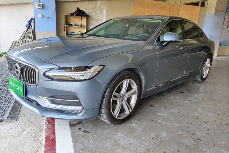 Used Volvo S90 2019 T5 Zhiyi Edition Guazi used car, China used car export, Used car for sale, Used  cars, Cheapest cars for sale