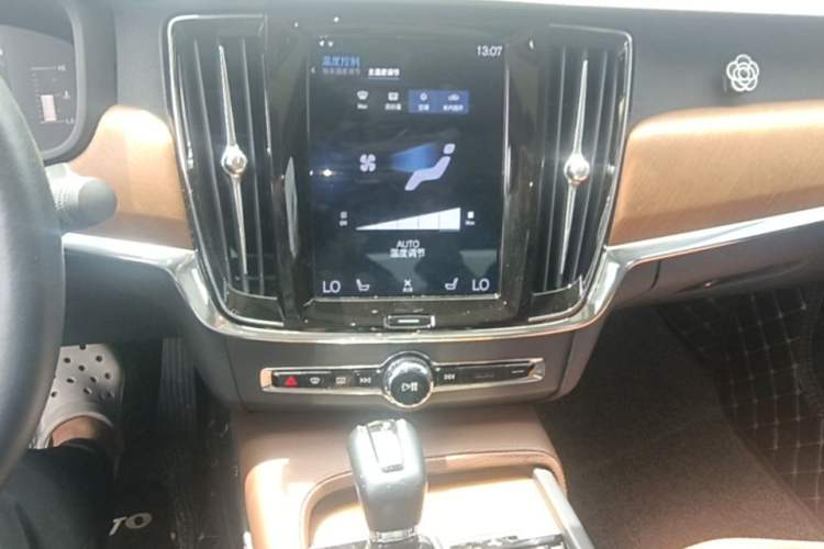 Used Volvo S90 2019 T5 Zhiyi Edition Audio And AC Panel