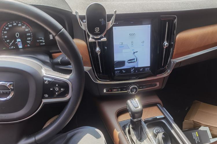 Used Volvo S90 2019 T5 Zhiyi Edition Audio And AC Panel