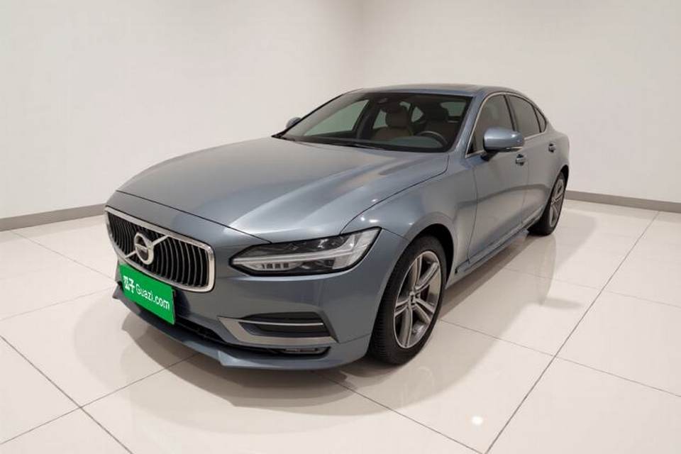 Volvo S90 2019