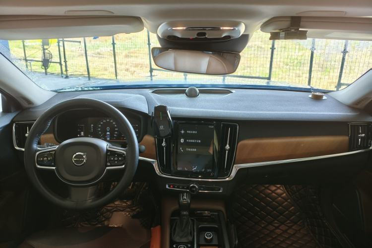 Used Volvo S90 2019 T5 Zhiyi Edition Center Console