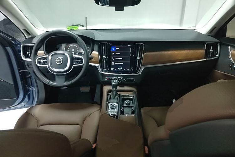 Used Volvo S90 2019 T5 Zhiyi Edition Center Console
