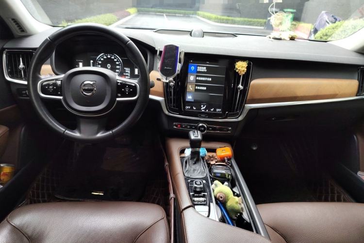 Used Volvo S90 2019 T5 Zhiyi Edition Center Console