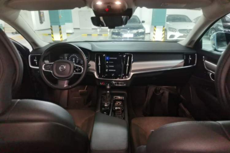 Used Volvo S90 2019 T4 Zhiyi Edition Center Console