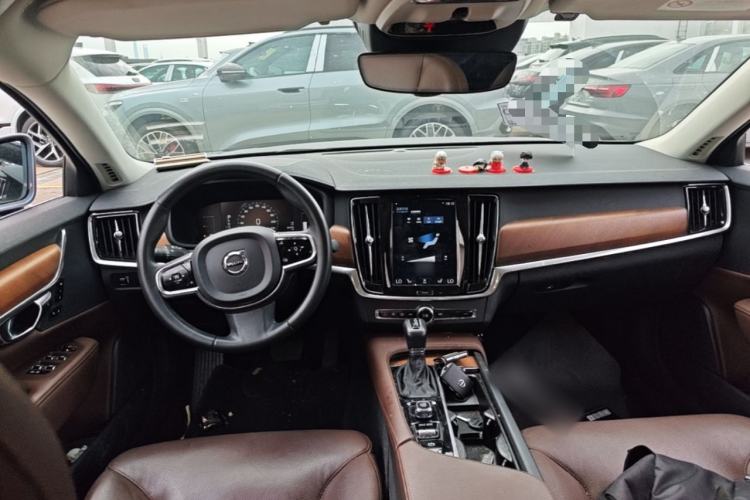 Used Volvo S90 2019 T5 Zhiyi Edition Center Console
