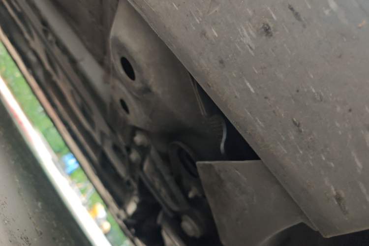 Used Volvo S90 2019 T5 Zhiyuan Edition Chassis Front Right