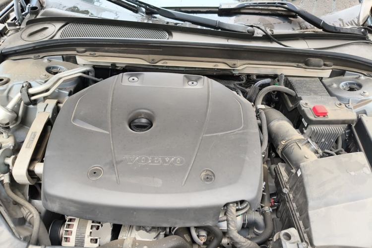 Used Volvo S90 2019 T5 Zhiyi Edition Engine Bay