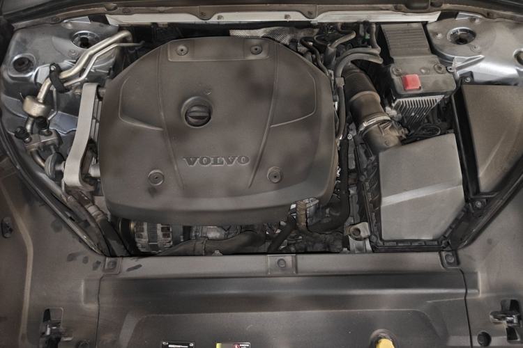 Used Volvo S90 2019 T5 Zhiyi Edition Engine Bay