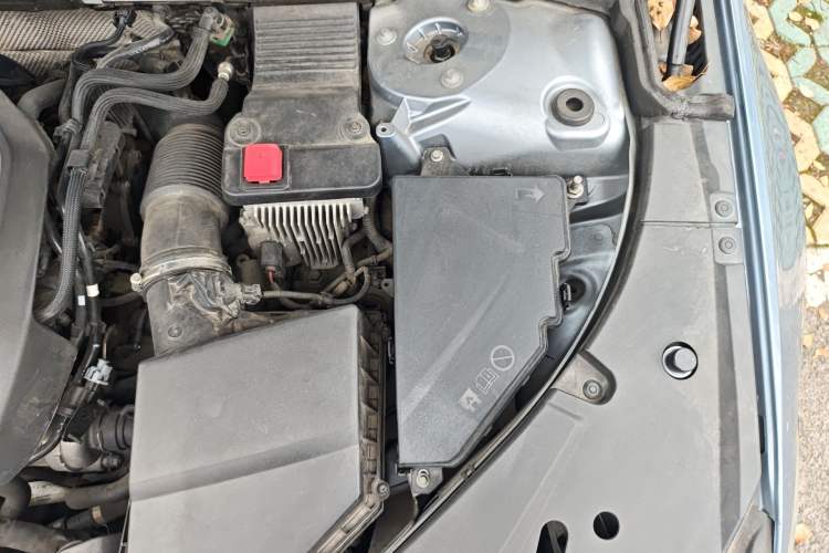 Used Volvo S90 2019 T5 Zhiyuan Edition Engine Bay Left