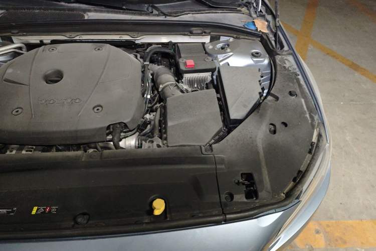 Used Volvo S90 2019 T5 Zhiyuan Edition Engine Bay Left
