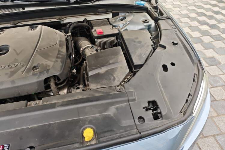 Used Volvo S90 2019 T5 Zhiyi Edition Engine Bay Left
