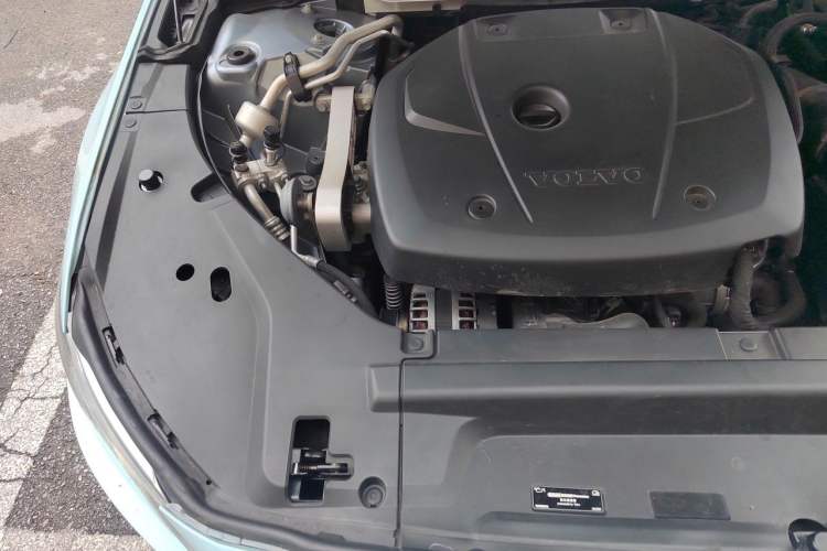 Used Volvo S90 2019 T4 Zhiyi Edition Engine Bay Right