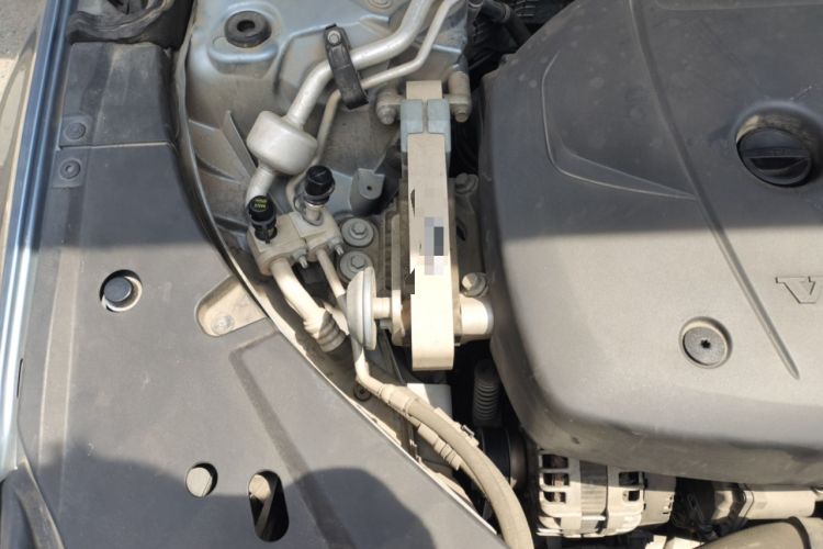 Used Volvo S90 2019 T5 Zhiyi Edition Engine Bay Right