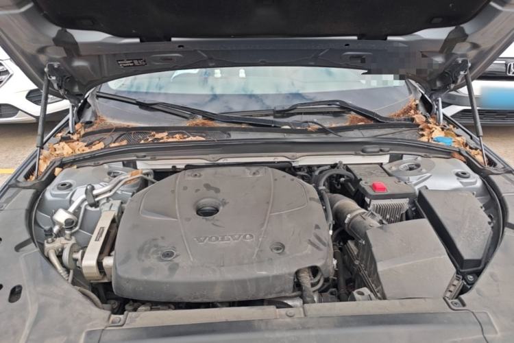 Used Volvo S90 2019 T5 Zhiyi Edition Engine Bay
