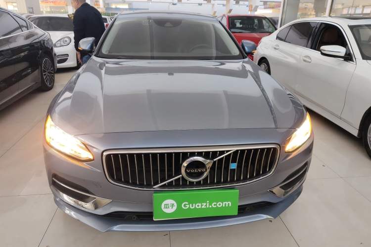Used Volvo S90 2019 T4 Zhiyi Edition Exterior 1