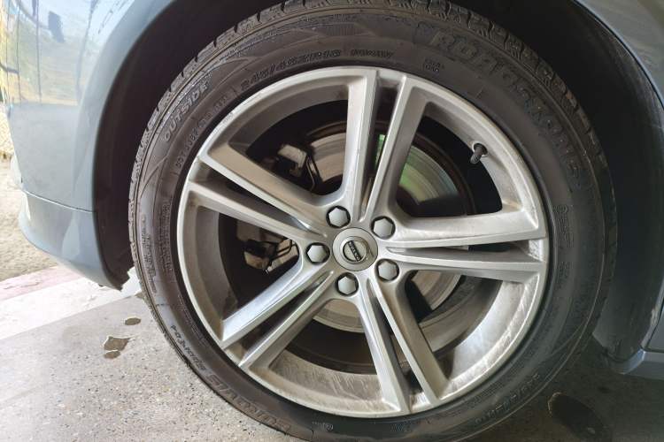 Used Volvo S90 2019 T5 Zhiyi Edition Exterior 4