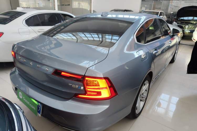 Used Volvo S90 2019 T4 Zhiyi Edition Exterior 5
