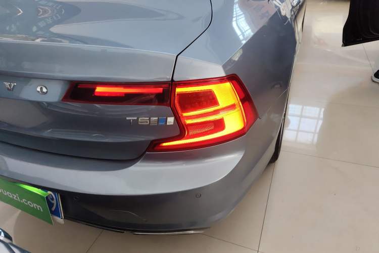 Used Volvo S90 2019 T4 Zhiyi Edition Exterior 6
