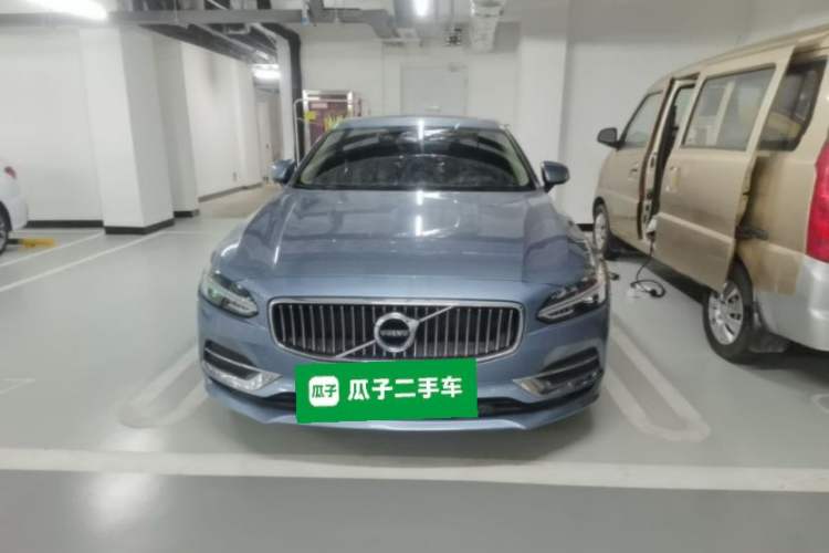 Used Volvo S90 2019 T4 Zhiyi Edition Front