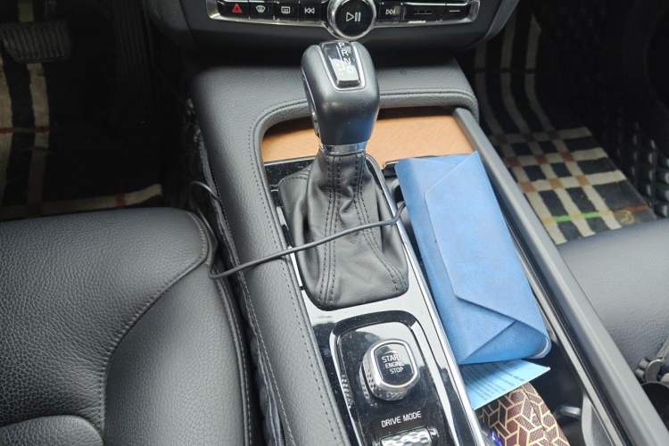 Used Volvo S90 2019 T5 Zhiyi Edition Gear Lever