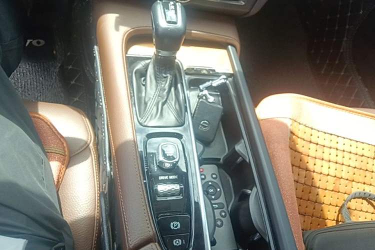 Used Volvo S90 2019 T5 Zhiyi Edition Gear Lever