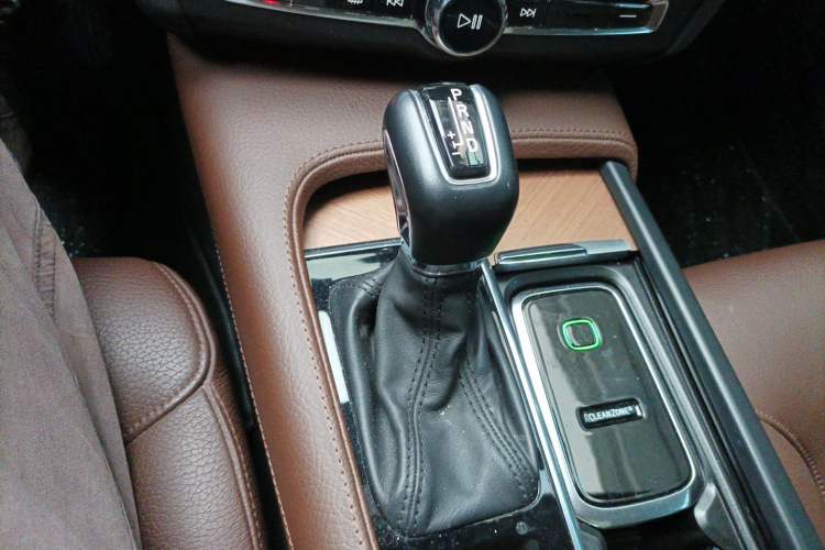 Used Volvo S90 2019 T5 Zhiyi Edition Gear Lever