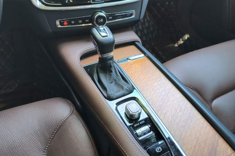 Used Volvo S90 2019 T5 Zhiyi Edition Gear Lever