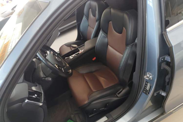 Used Volvo S90 2019 T4 Zhiyi Edition Left Front Seat