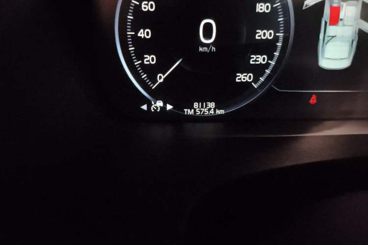 Used Volvo S90 2019 T5 Zhiyuan Edition Odometer Close Up