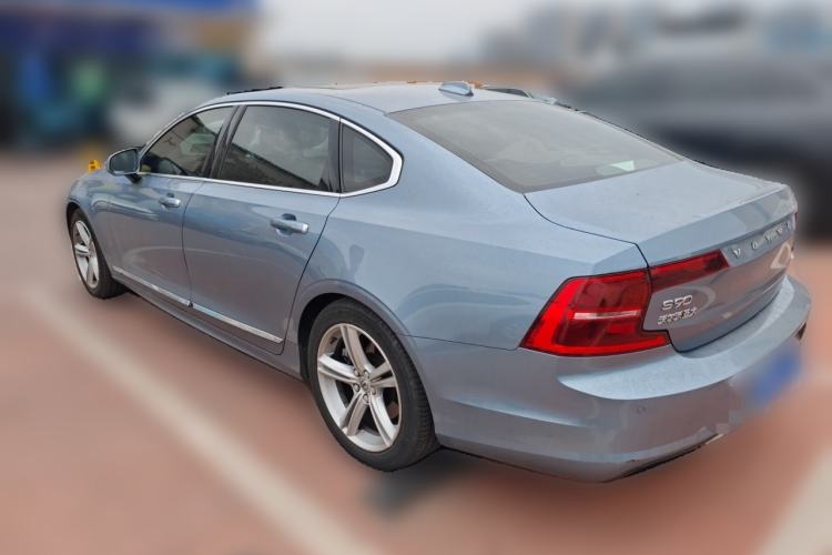 Used Volvo S90 2019 T5 Zhiyi Edition Rear Left 45 Deg
