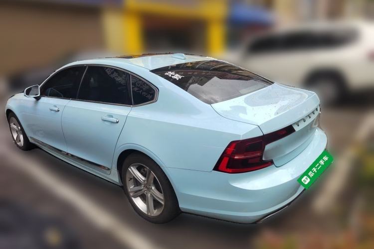 Used Volvo S90 2019 T4 Zhiyi Edition Rear Left 45 Deg