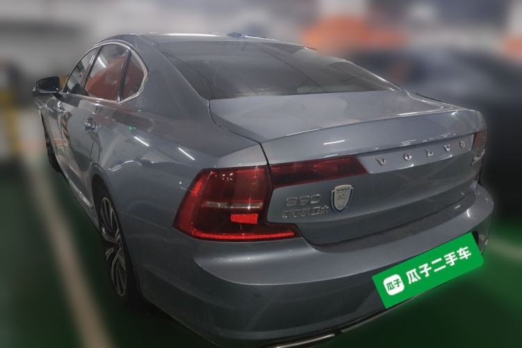 Used Volvo S90 2019 T5 Zhiyi Edition Rear Left 45 Deg