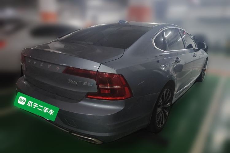 Used Volvo S90 2019 T5 Zhiyi Edition Rear Right 45 Deg