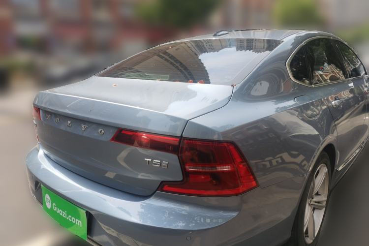 Used Volvo S90 2019 T5 Zhiyi Edition Rear Right 45 Deg