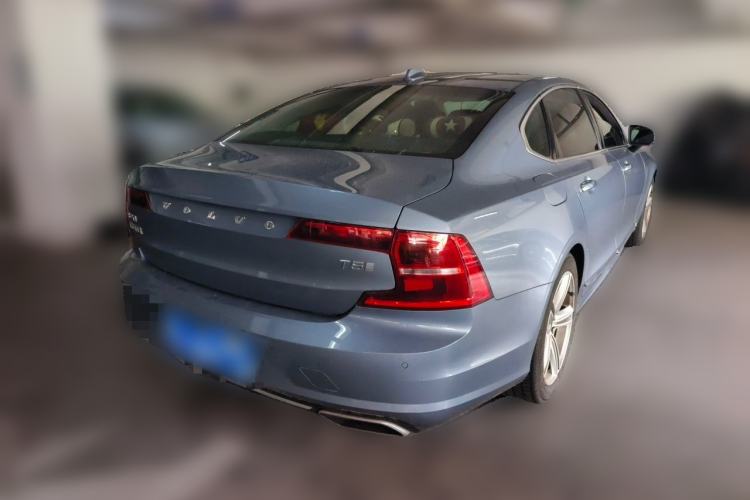 Used Volvo S90 2019 T5 Zhiyi Edition Rear Right 45 Deg